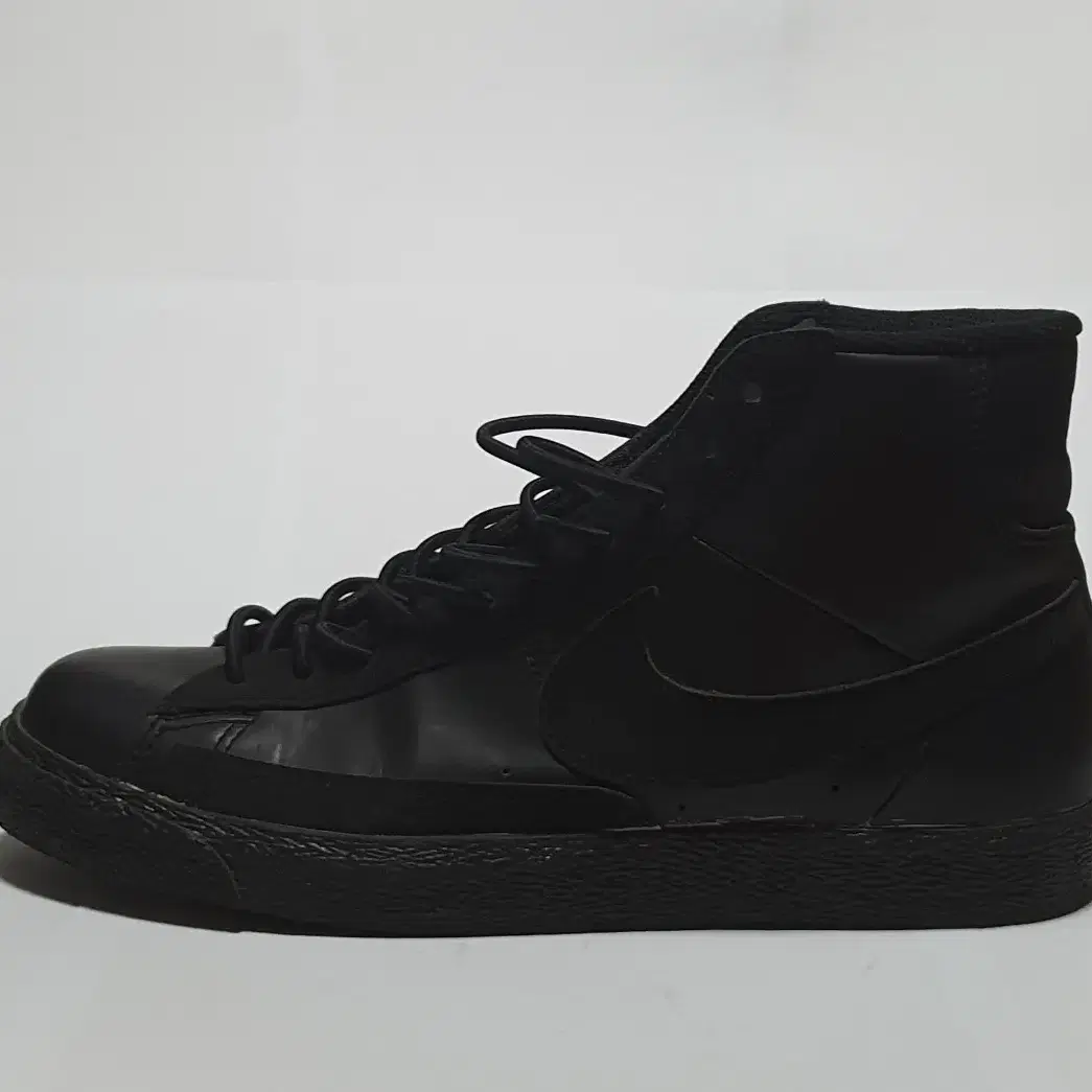 NIKE WOMENS BLAZER TRIPLE BLACK 나이키 우먼스