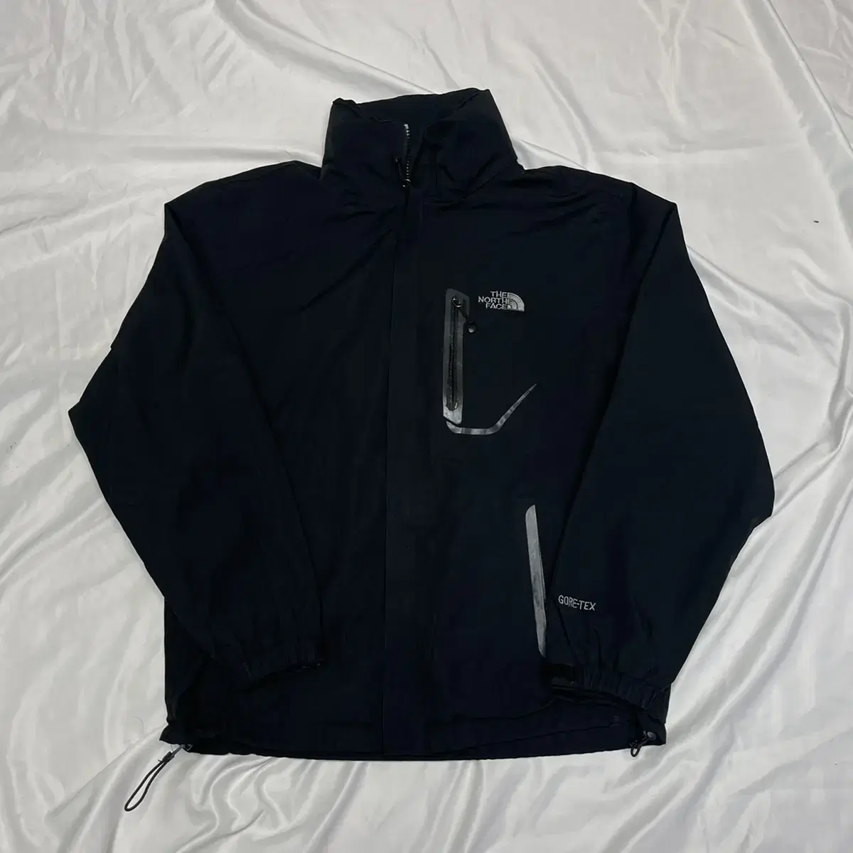 The North Face Vintage Black Gore-Tex Jacket M