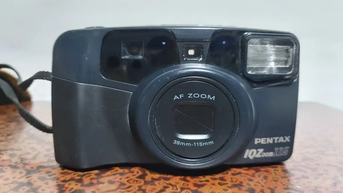 팬탁스 IQ Zoom 115 카메라