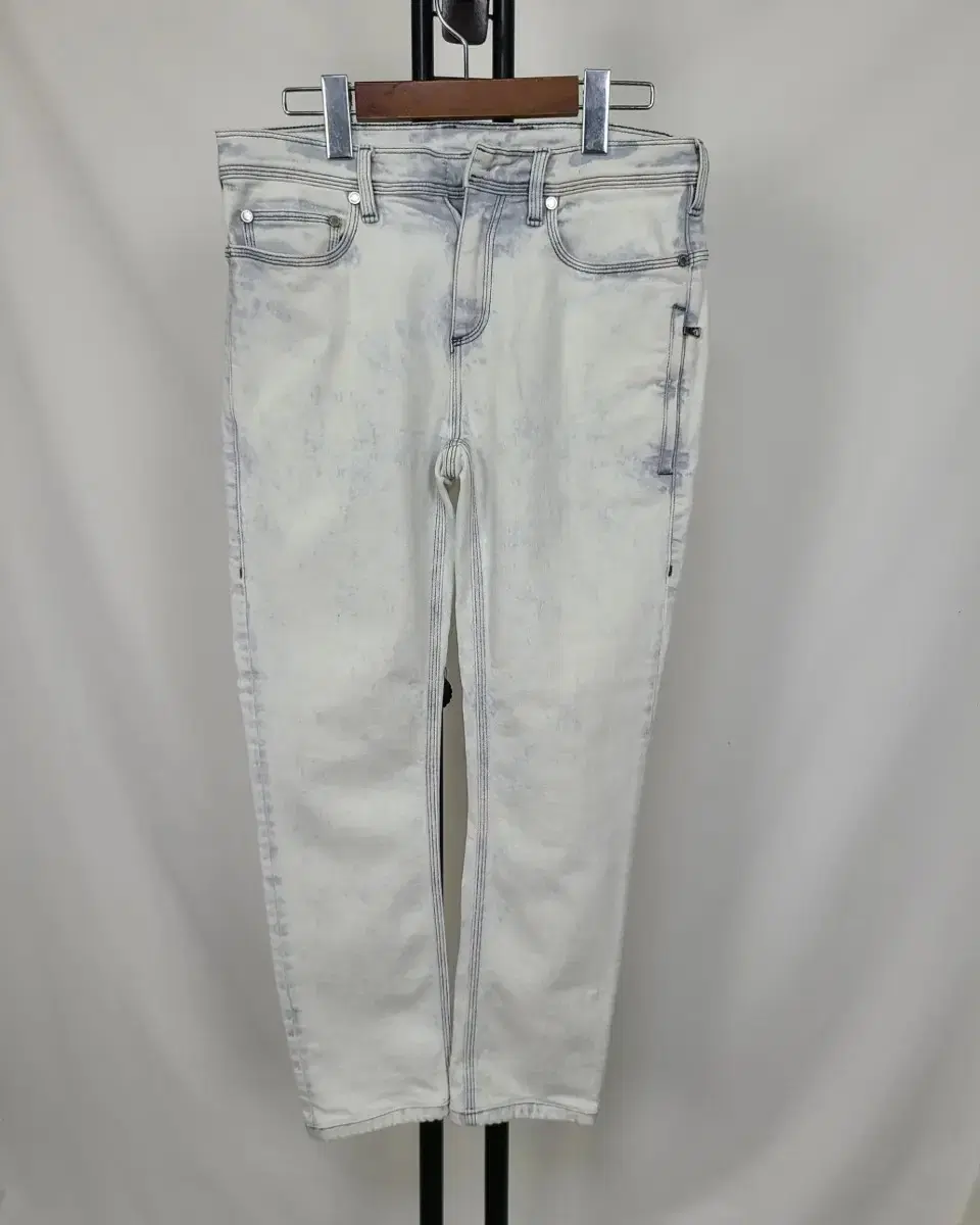 Nilvarette White Denim