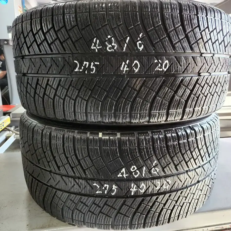 275/40R20  미쉐린 스노우 2본