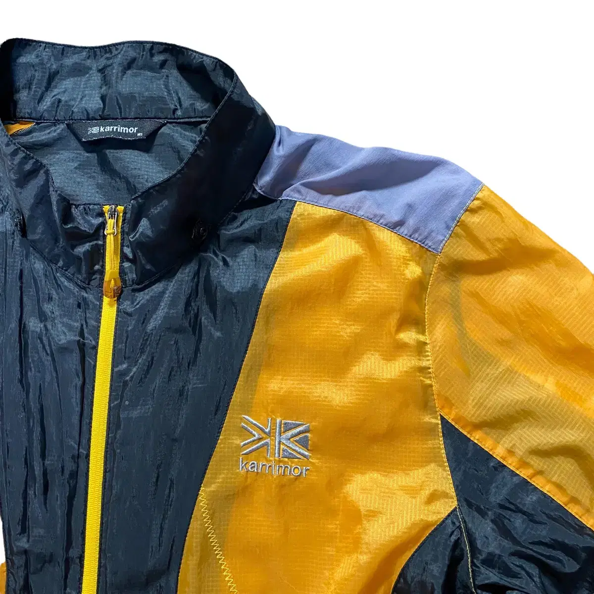 KARRIMOR WINDBREAKER (105)