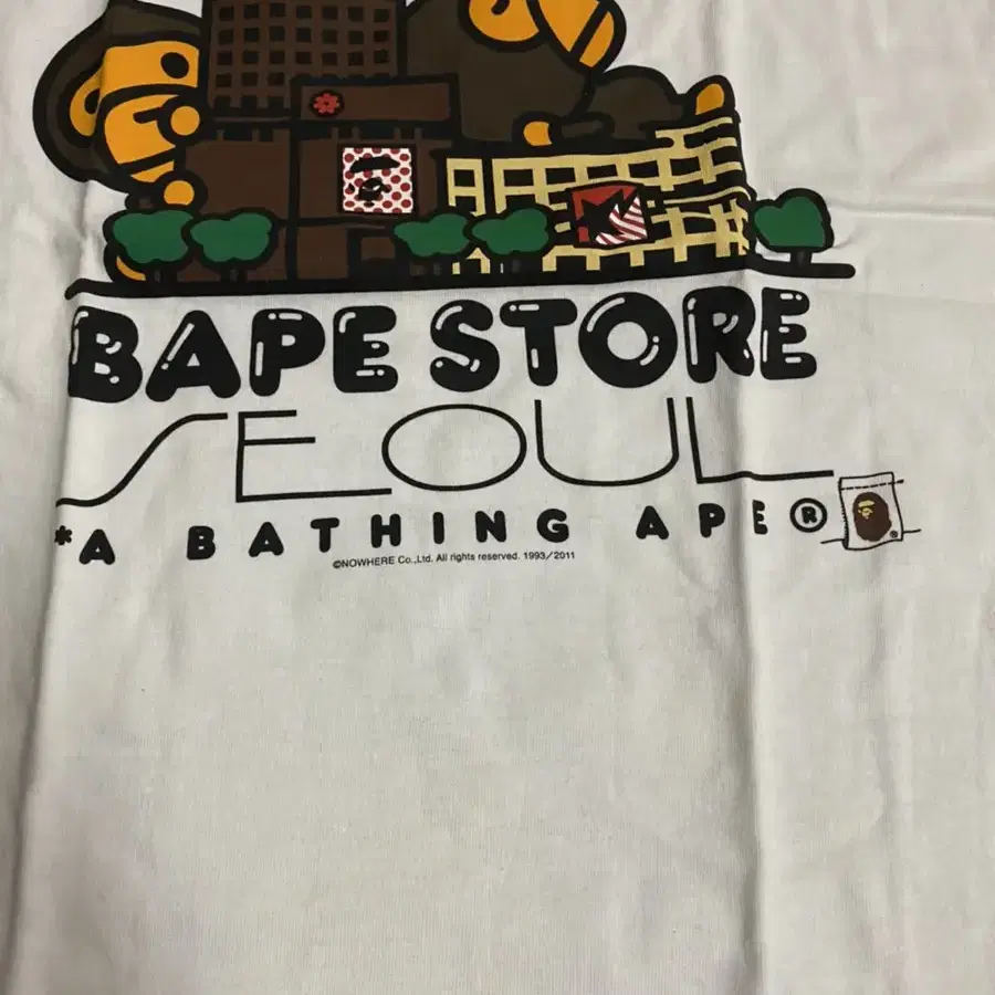 [새상품] 베이프 x 서울 bape seoul 한정 티셔츠 & 키링