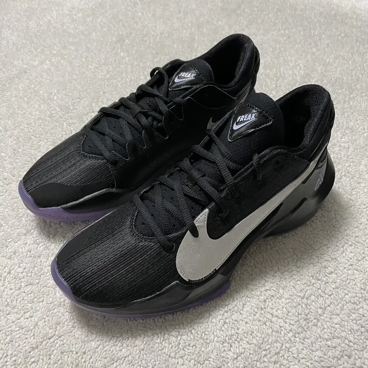 *정품 새상품* NIKE ZOOM FREAK 나이키 줌 프릭2 농구화