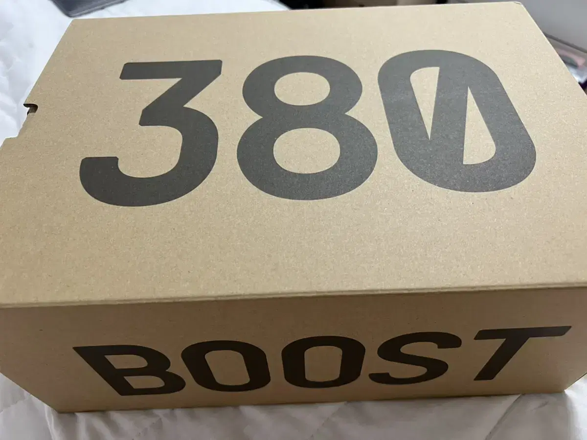 YEEZY BOOST 380 GZ0454