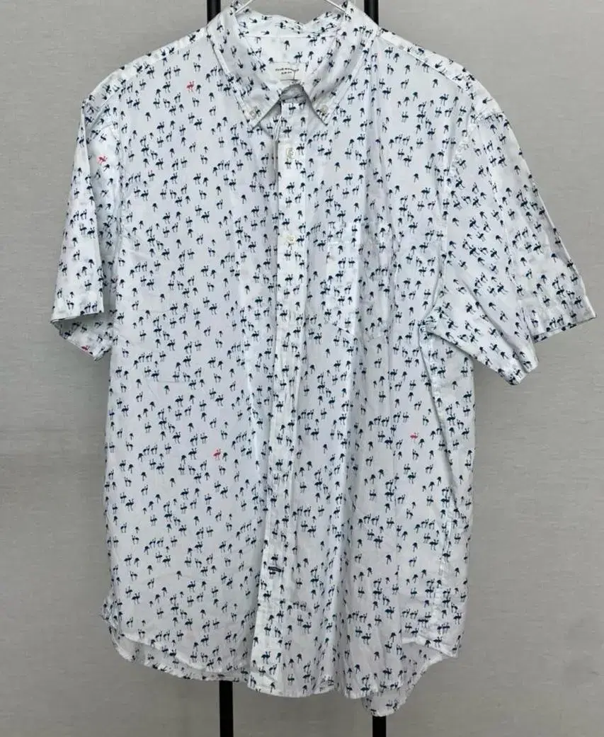 Club Monaco Short Sleeve Southern (New)