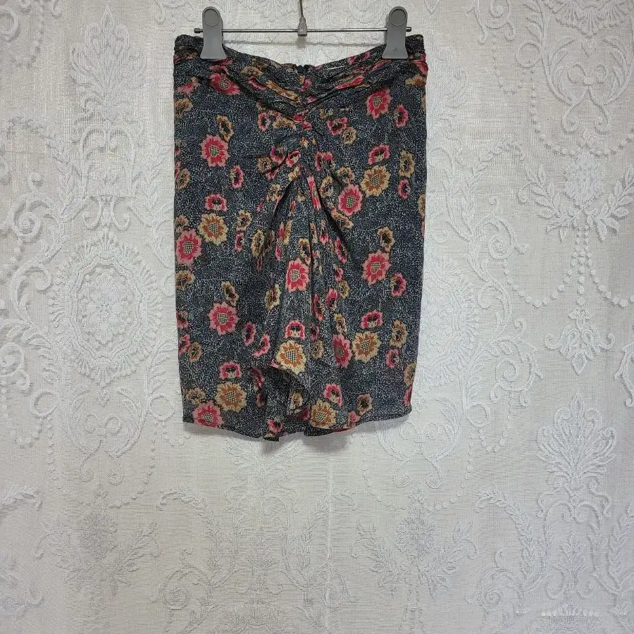 Isabel marant) draping floral skirt. 정품