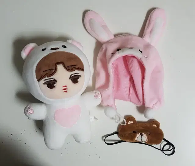 엑소 카이 16cm 인형 쟈근흰고미 양도