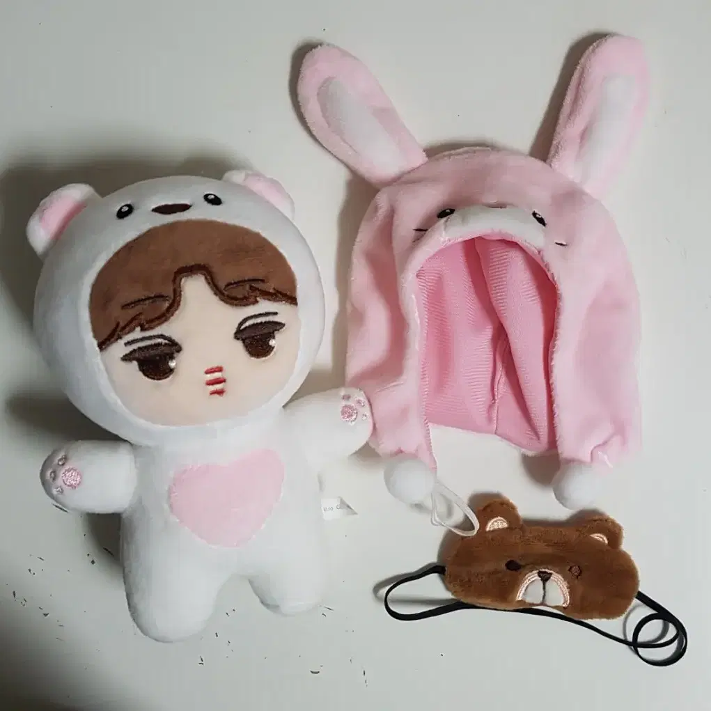 엑소 카이 16cm 인형 쟈근흰고미 양도