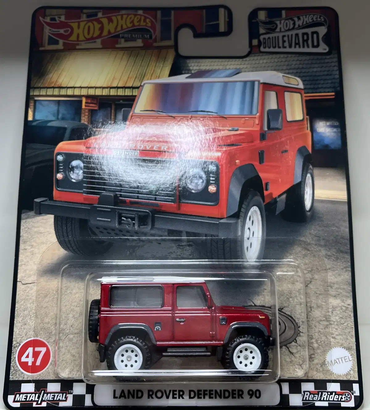 1:64 Hot Wheels Premium Land Rover Defender 90