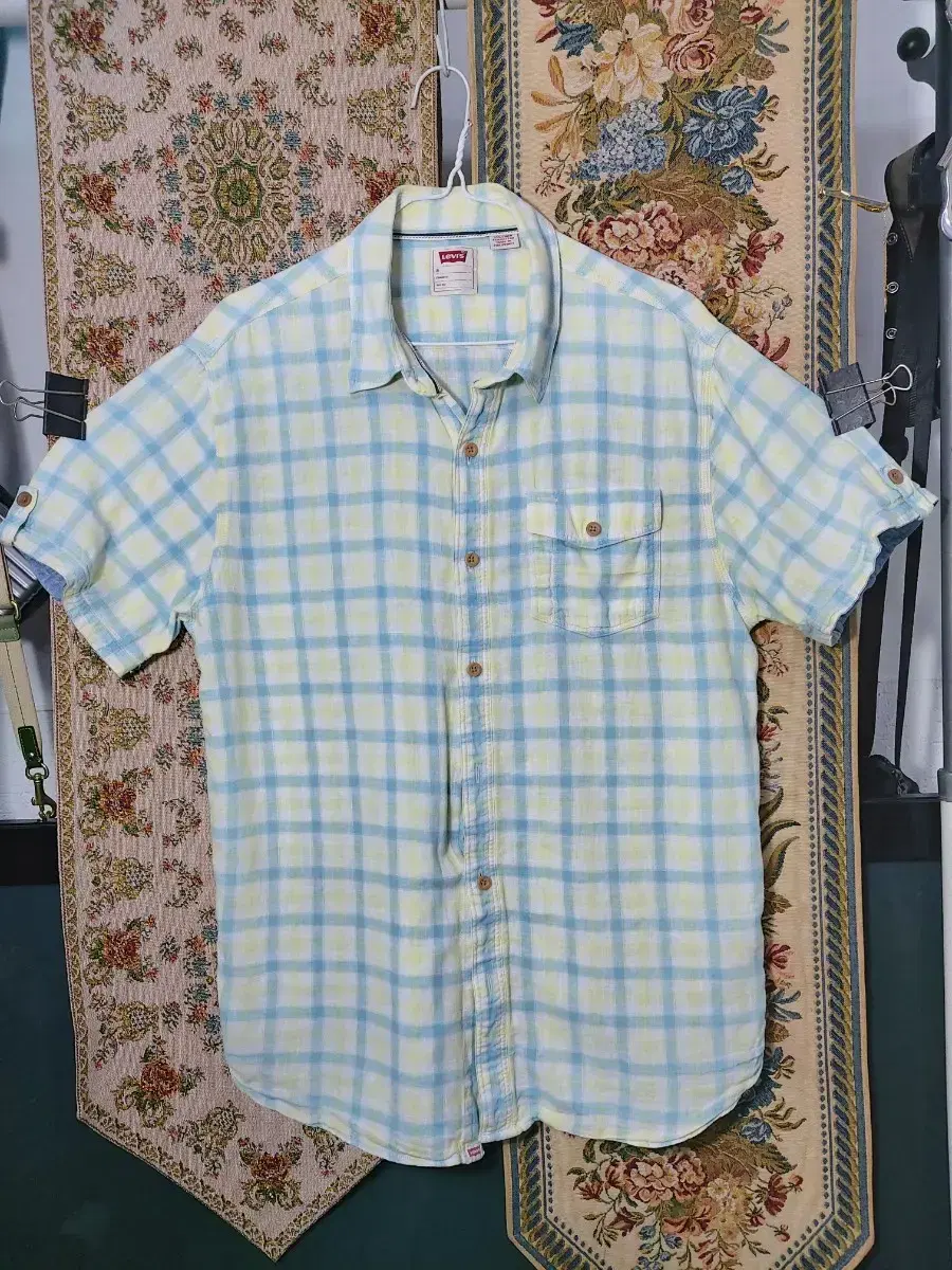 M Levi's Linen and Cotton Check Shirt