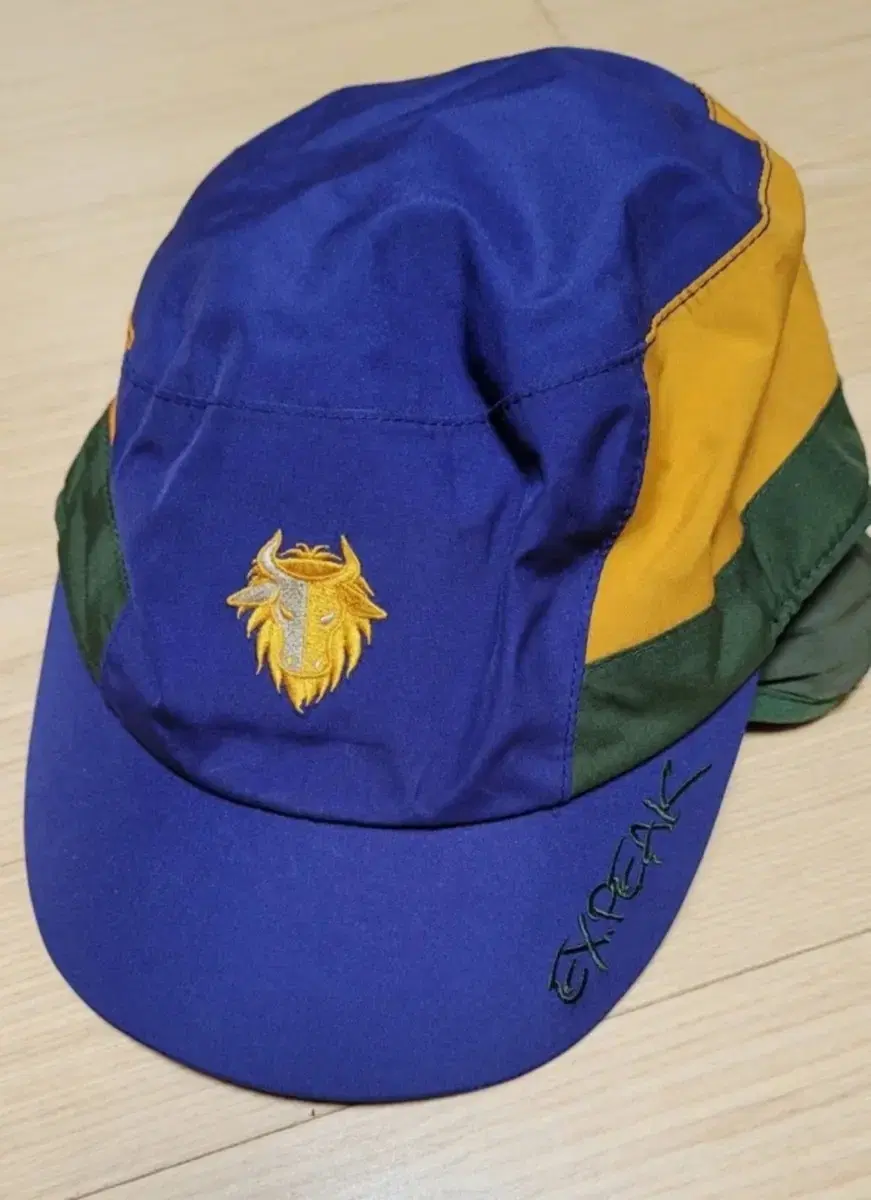 Black Yak Kids' Gore-Tex Hiking Hat (New)