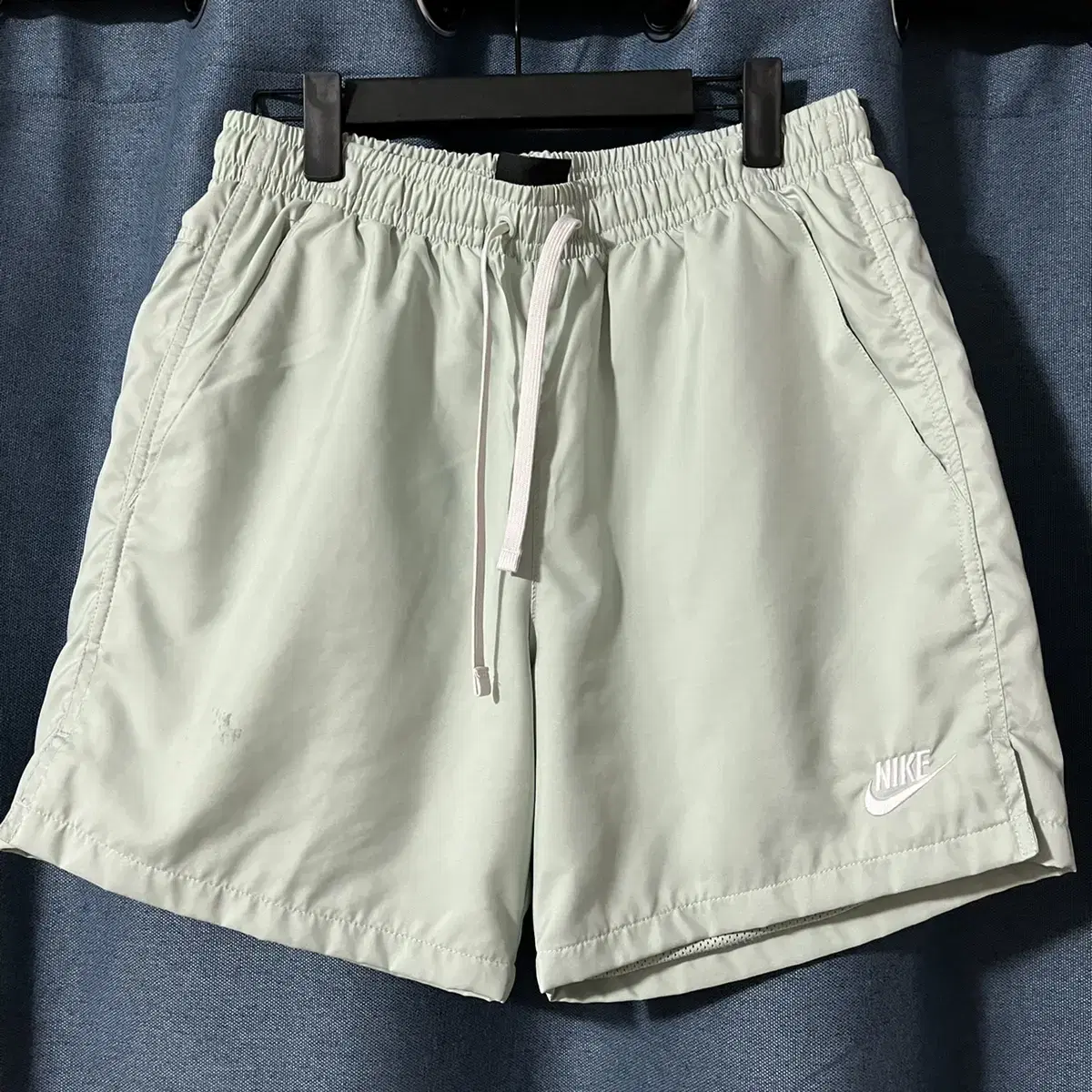 Nike Woven Shorts S