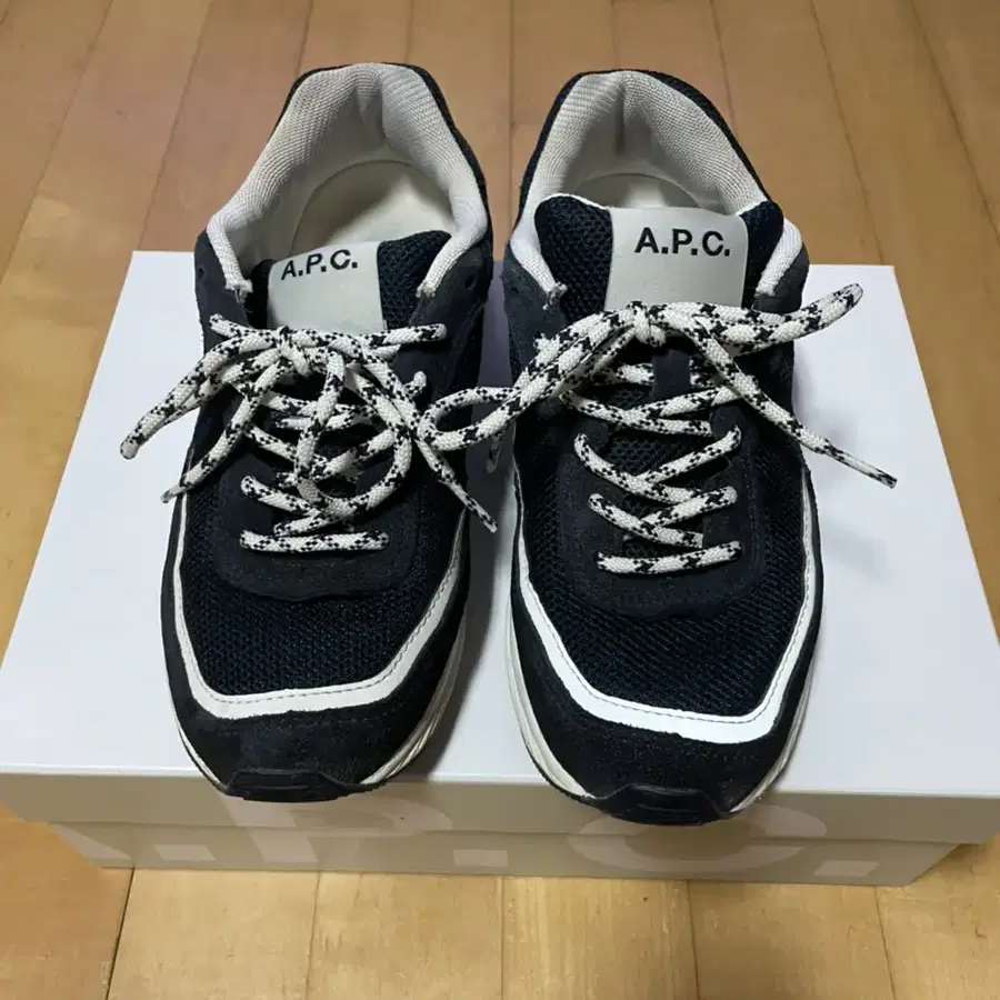 APC 아페쎄 스니커즈 스펜서 250 eu39