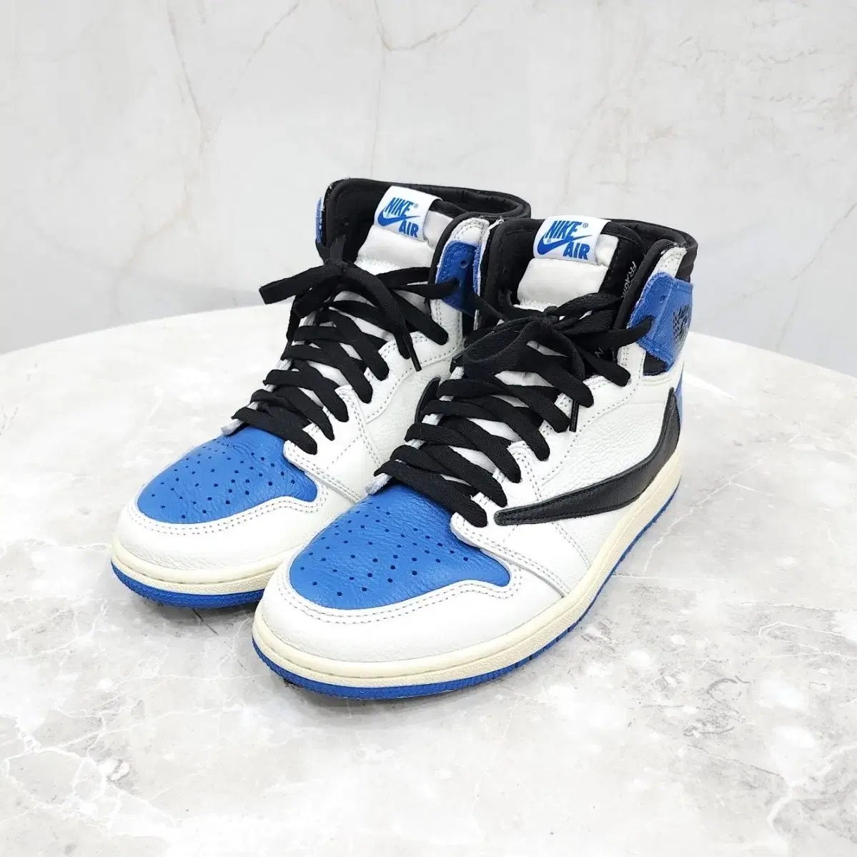 250 / Nike x Scott Fragment Jordan 1 High Sneakers