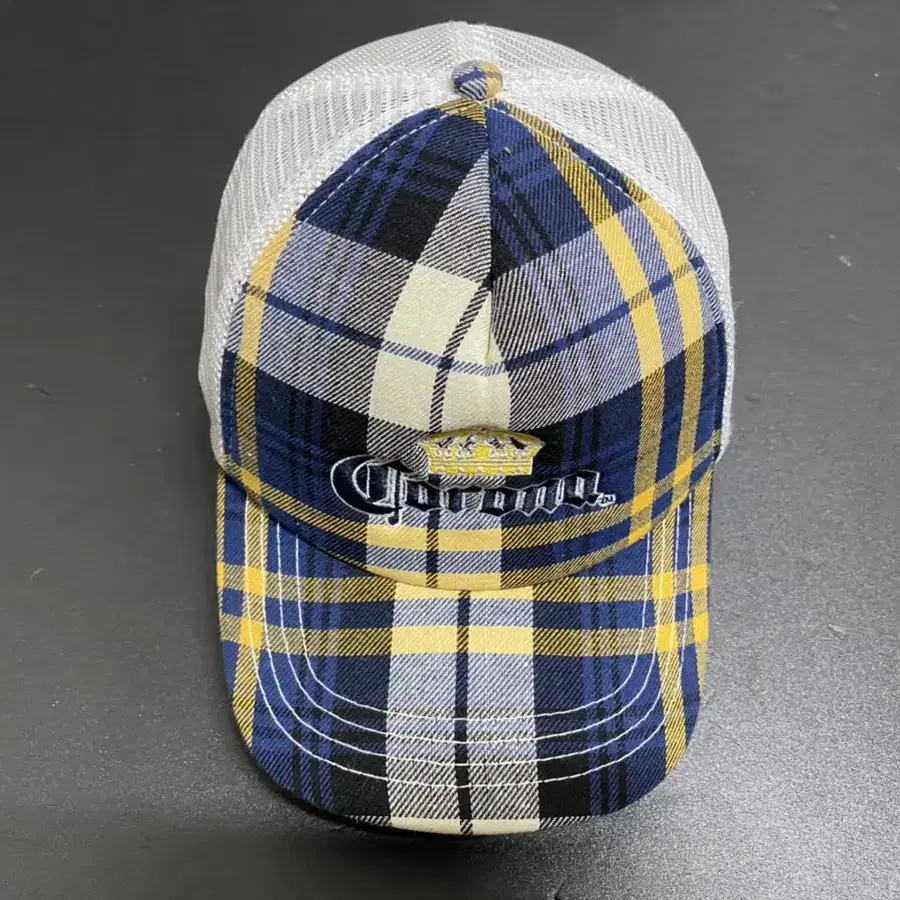 CORONA vintage trucker cap 트러커캡