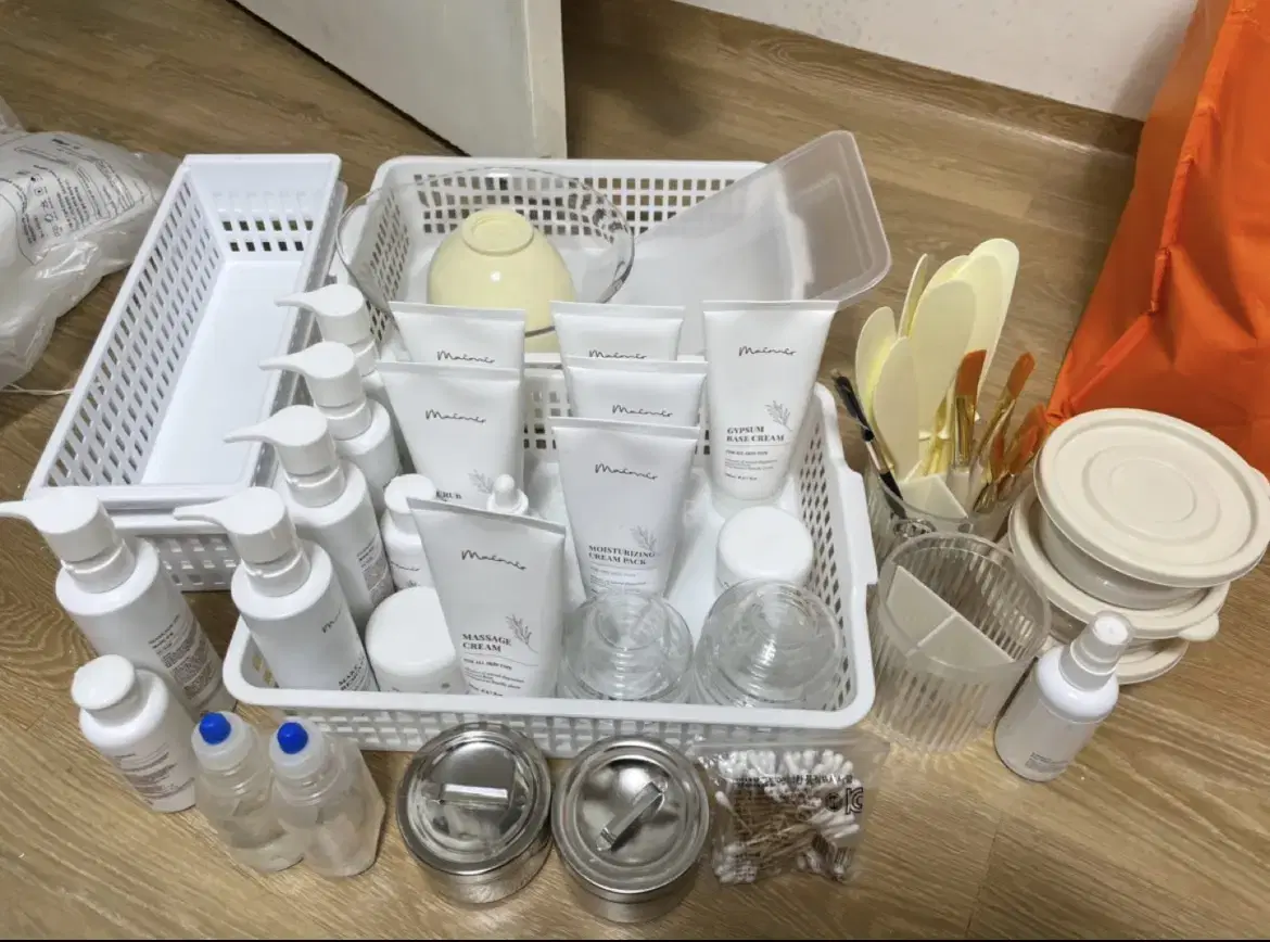 Skin care salon equipment