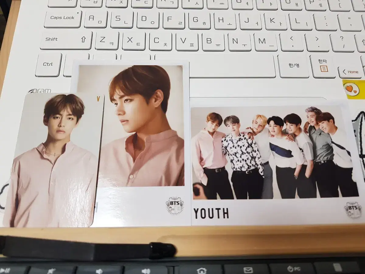 Bangtan Japan YOUTH album Taehyung photocard polaroid Photocard pre-order benefit First time only