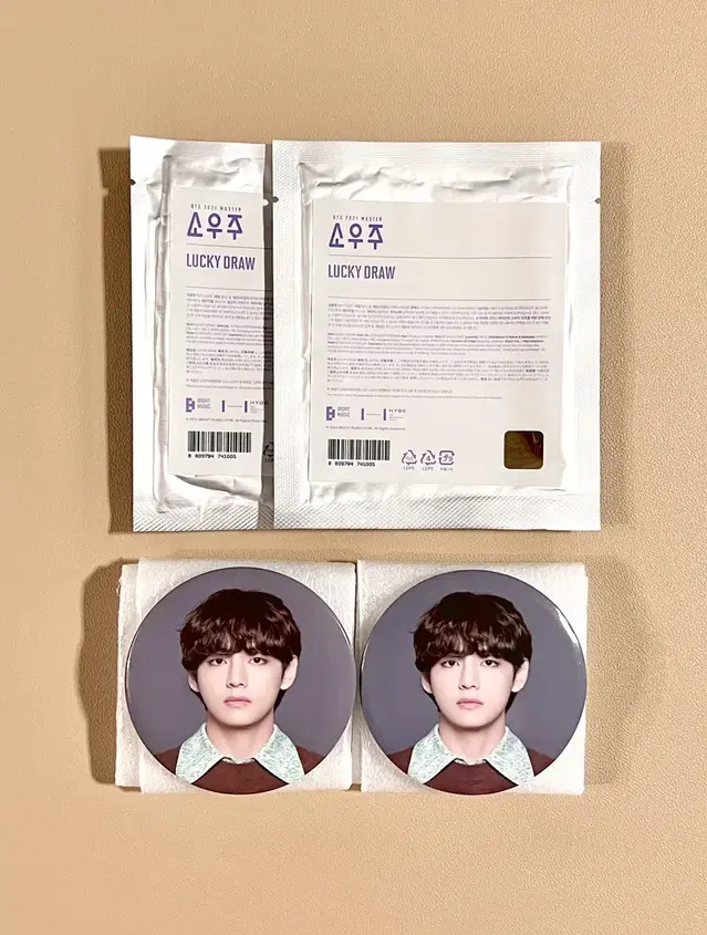 빙탄소년단 소우주 럭키드로우 태형 뷔 럭드 캔뱃지 BTS BADGE V