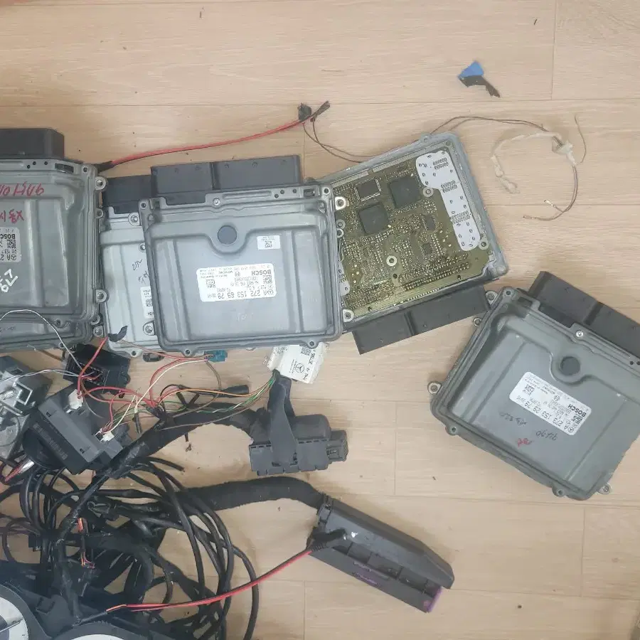 W221 S350 ECU 중고,신품 팝니다.