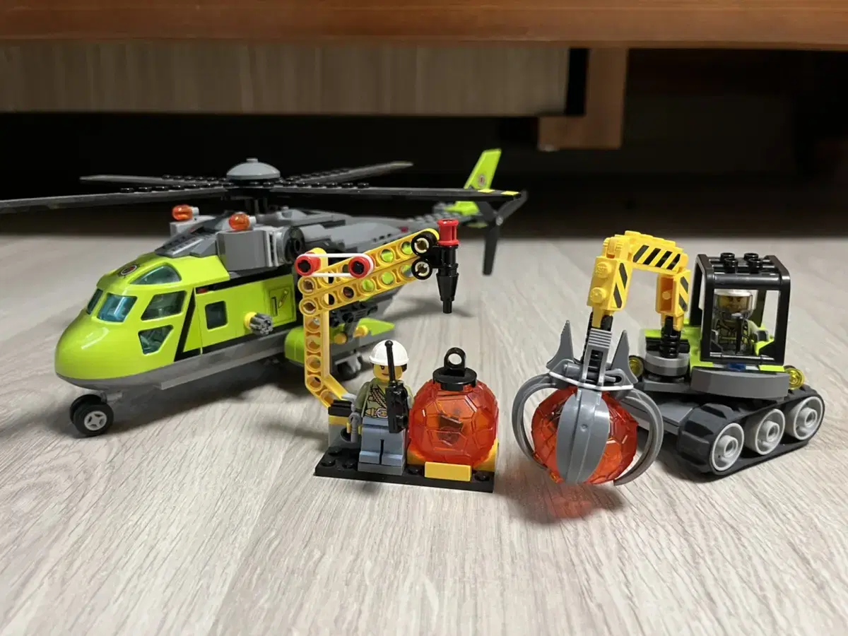 LEGO City Volcano Exploration Helicopter