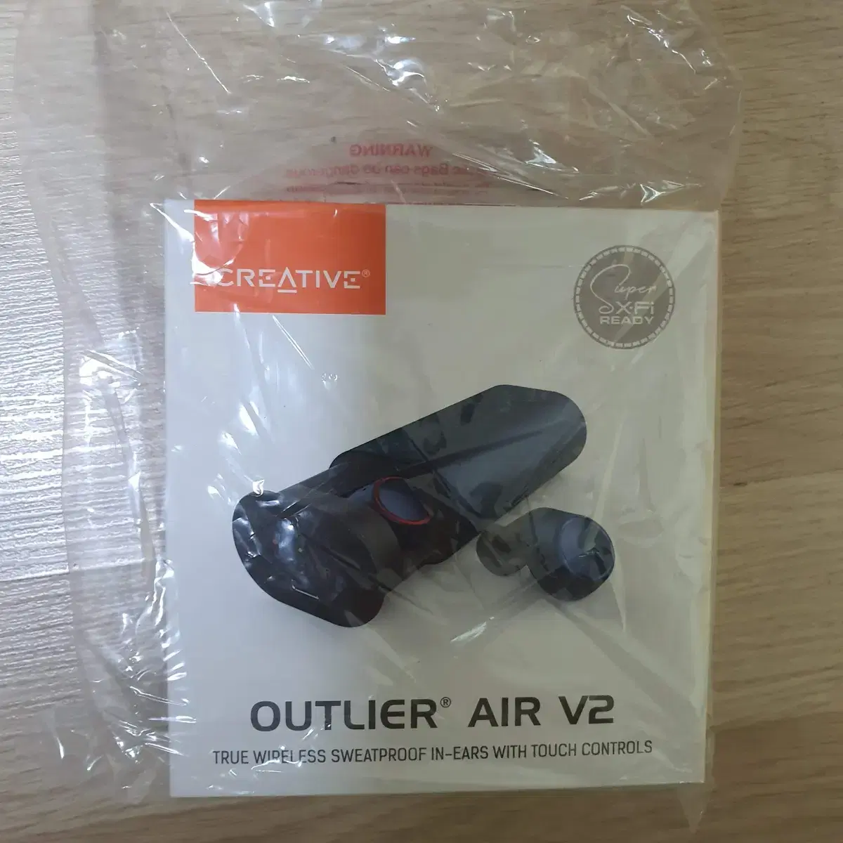 Creative Outlier Air V2