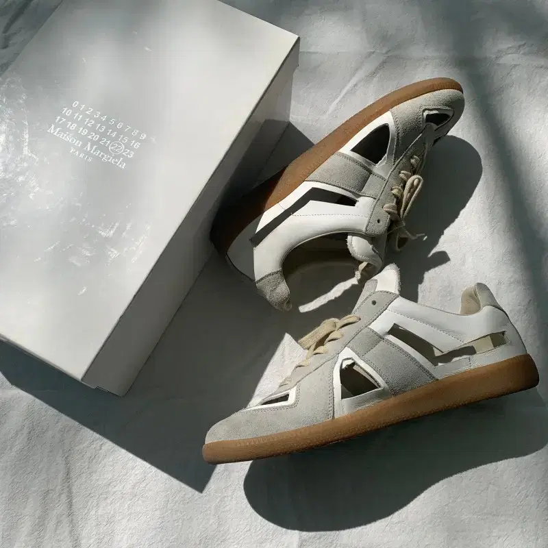 [45] 마르지엘라 컷아웃 독일군 새상품 maison margiela