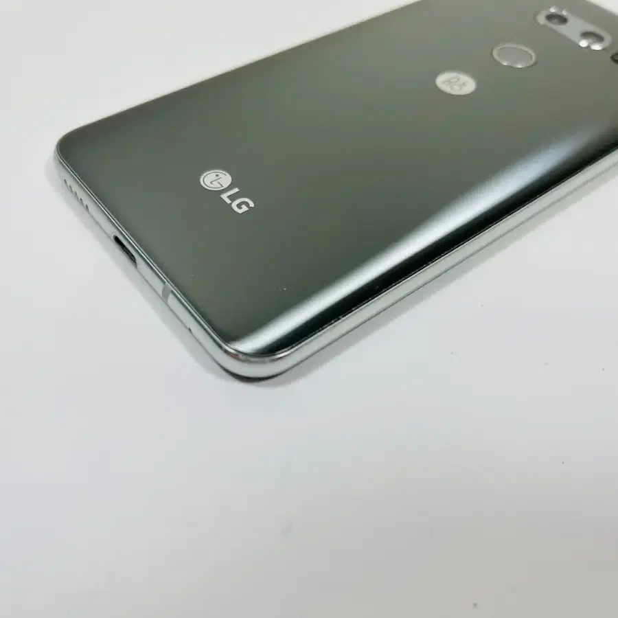 LG V30 그레이 외관깔끔꿀폰