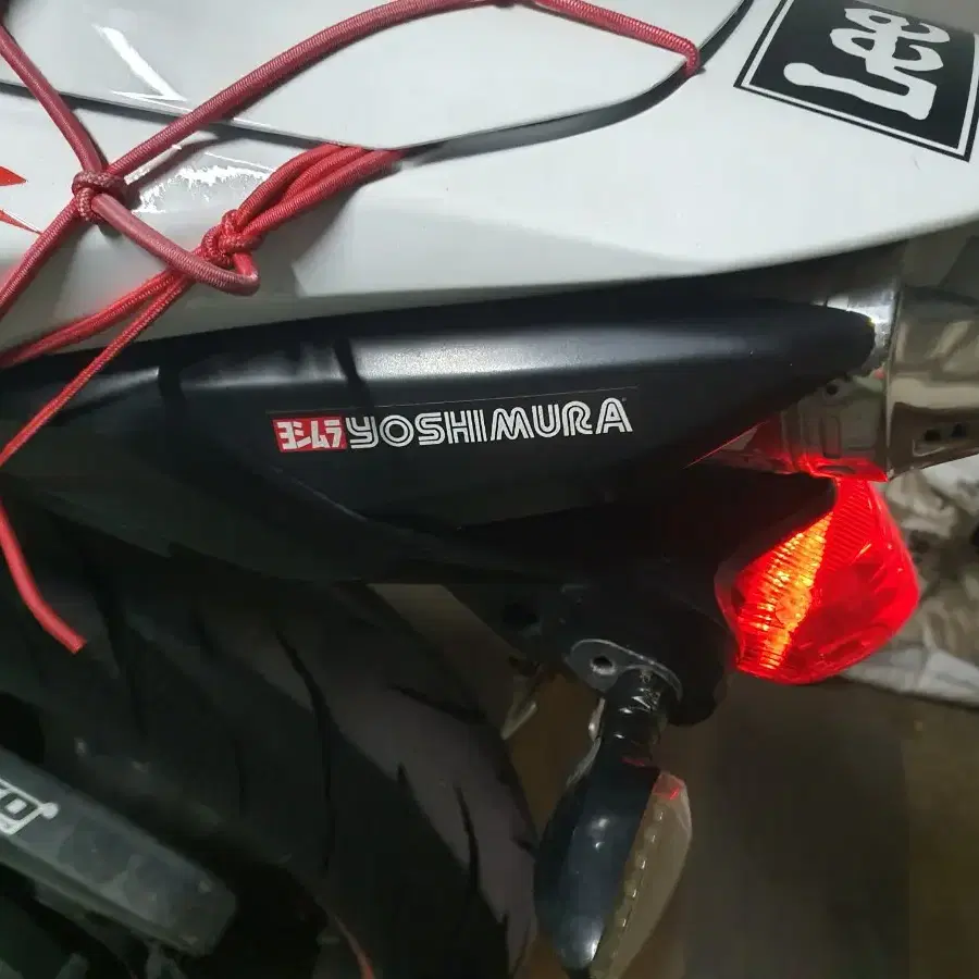 cbr600rr 팝니다.(포르자 대차 가능)