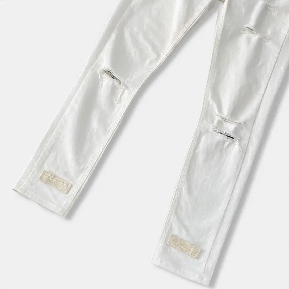 (25)오프화이트 Distressed diag white pants