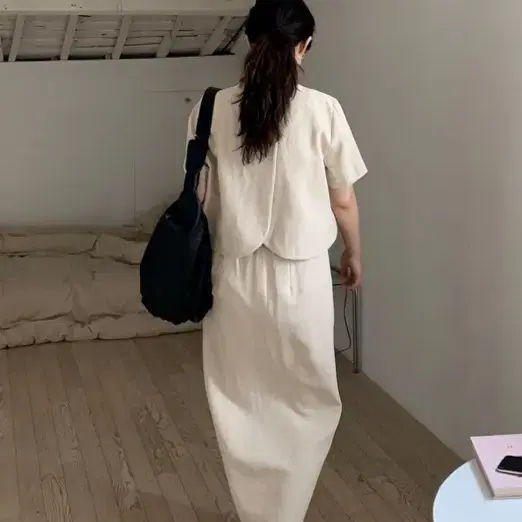 어리틀빗 back slit linen set up (내츄럴)