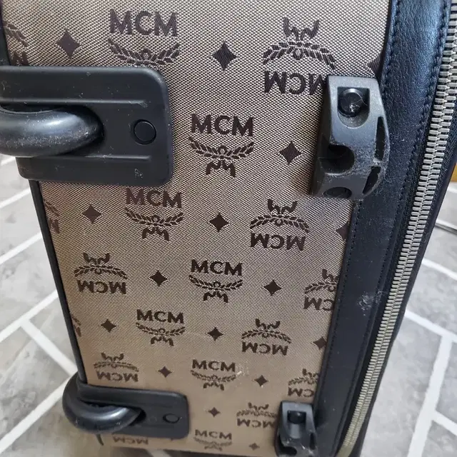 mcm 케리어