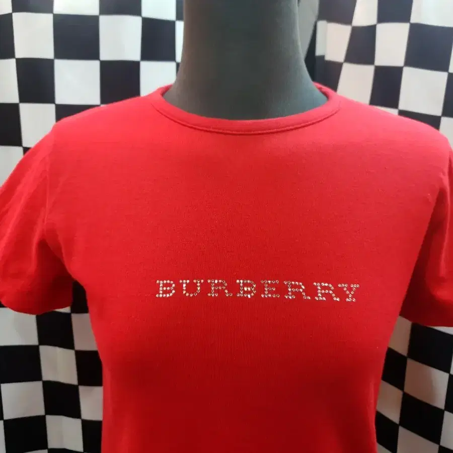 버버리 런던 비즈로고 레드 반팔티 burberry