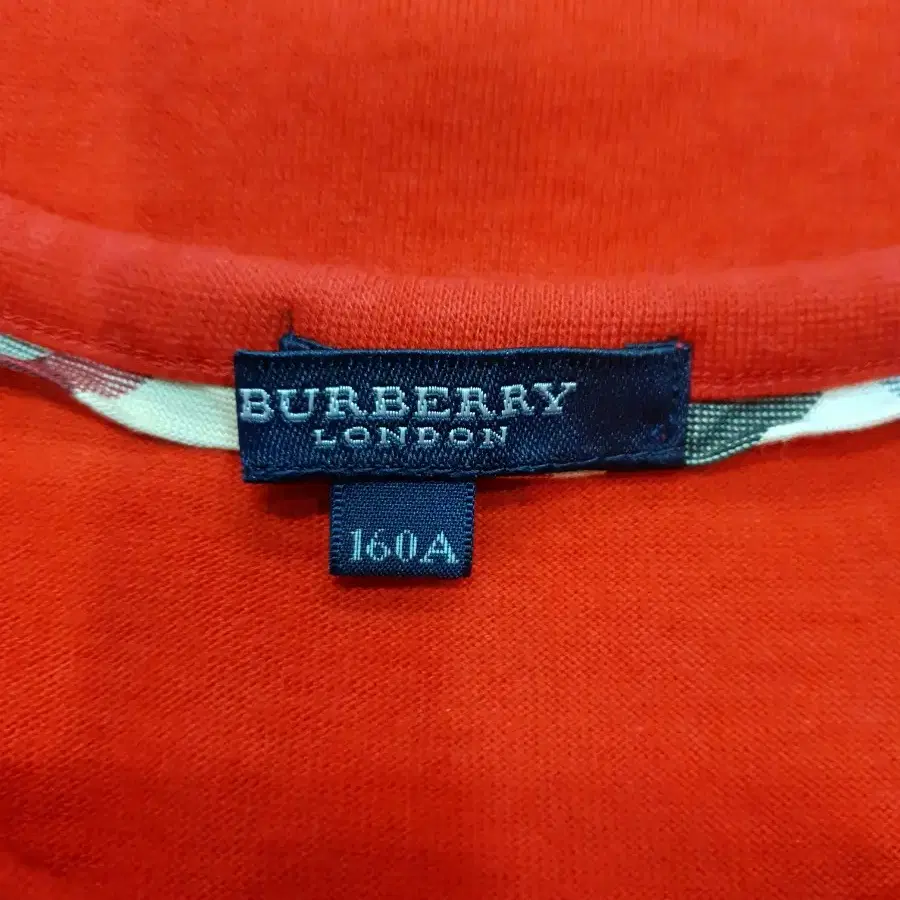 버버리 런던 비즈로고 레드 반팔티 burberry