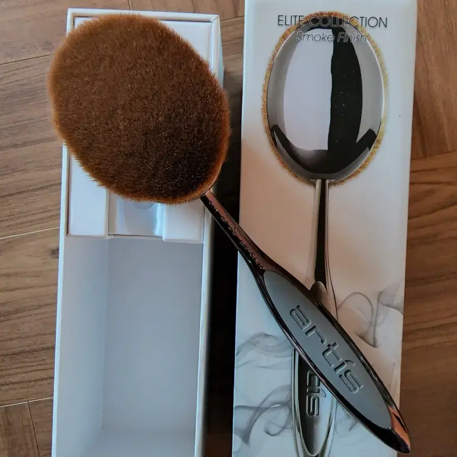 새상품 Artis Oval 10 Brush / 아티스 브러쉬 10