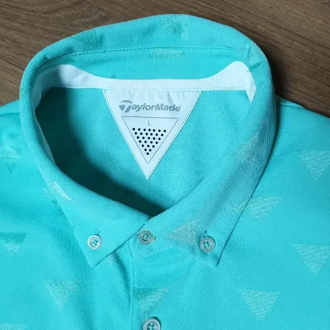 TaylorMade Men's Golf Apparel on Bunjang with safe global shipping.