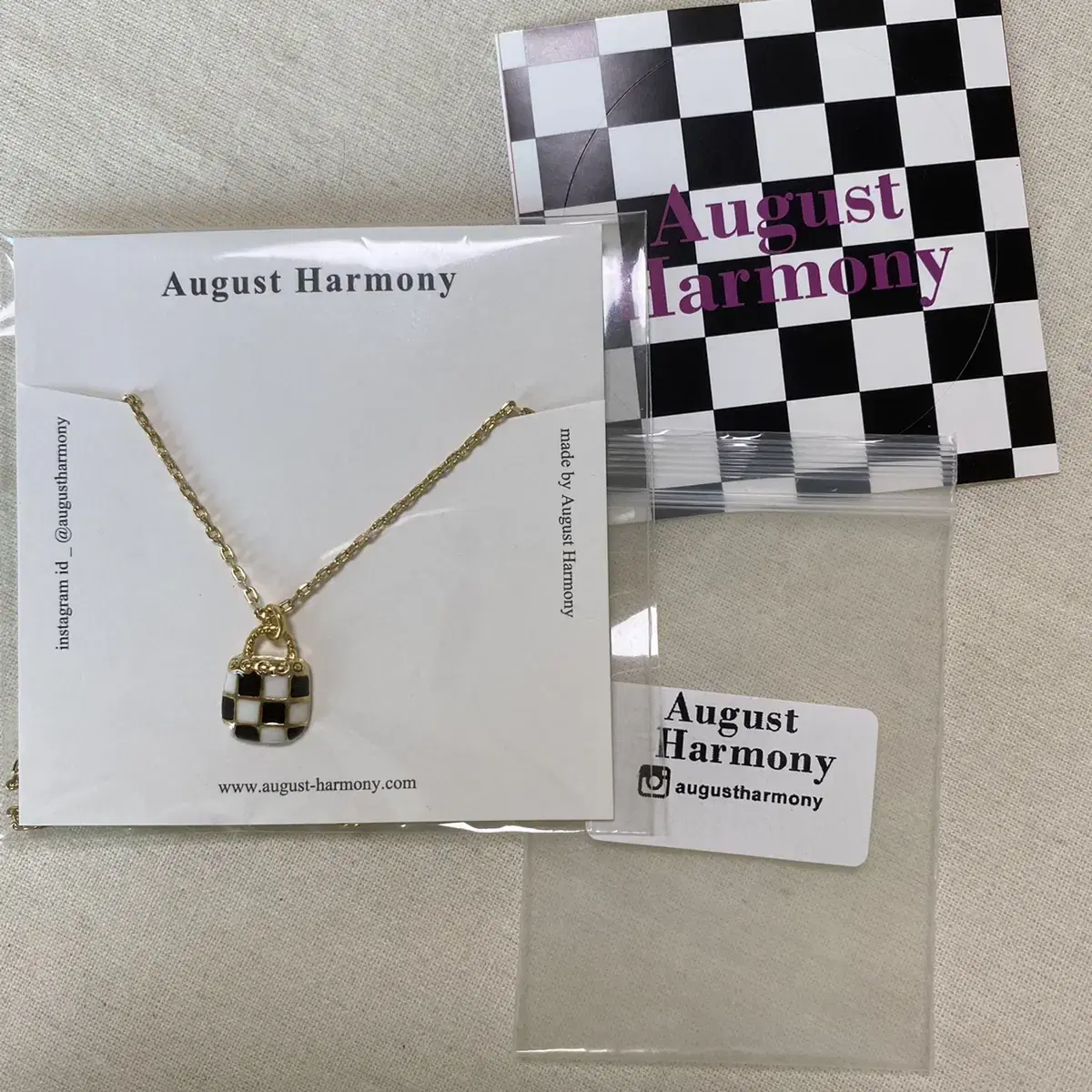 새상품)) 어거스트하모니 Checkerboard bag necklace