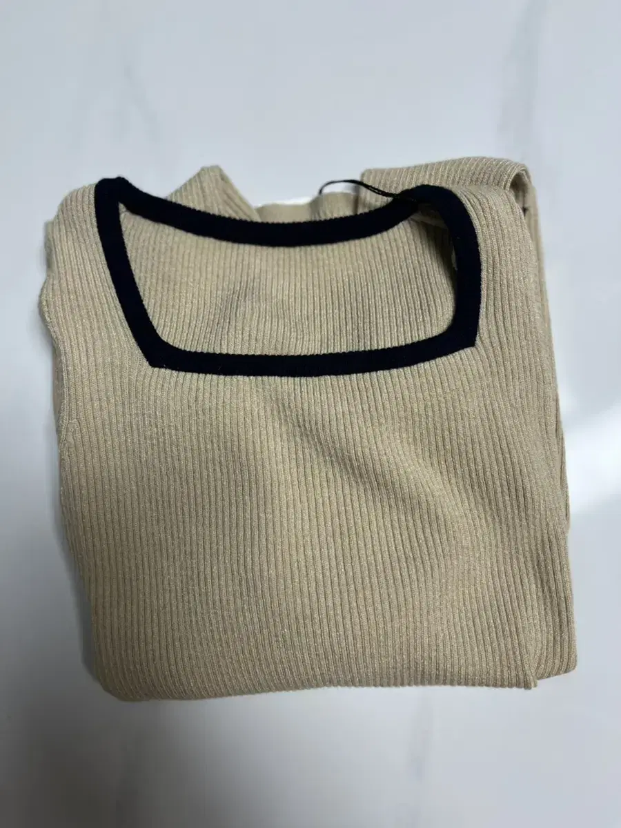 grovestore Scoop Neck Colorblocked Knit