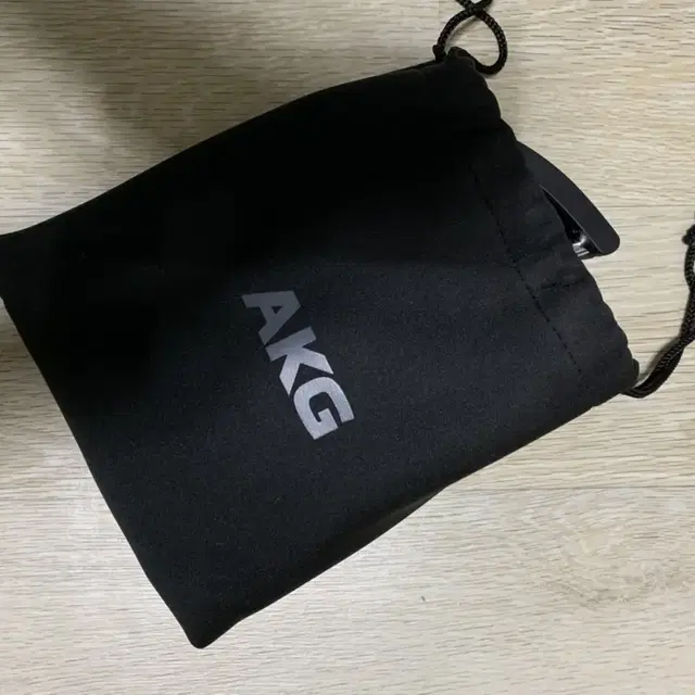 삼성 AKG 헤드폰