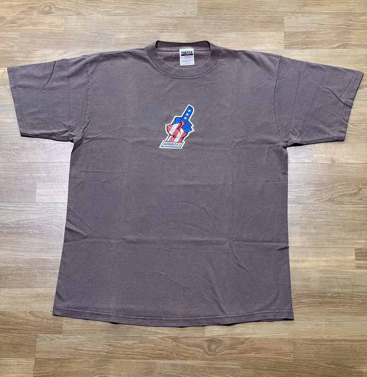 Vintage Tultex JUNKEEZ T-shirt