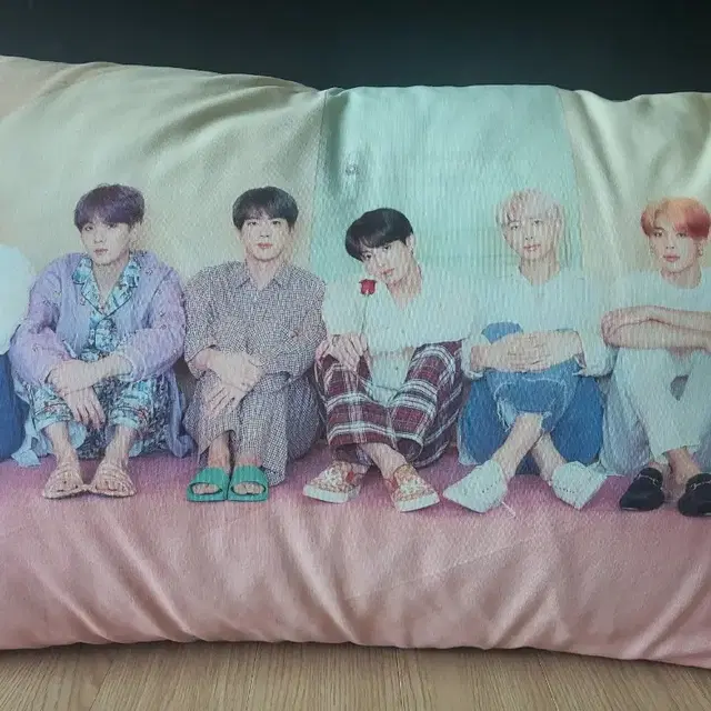 BTS 대왕쿠션 75 x 40cm