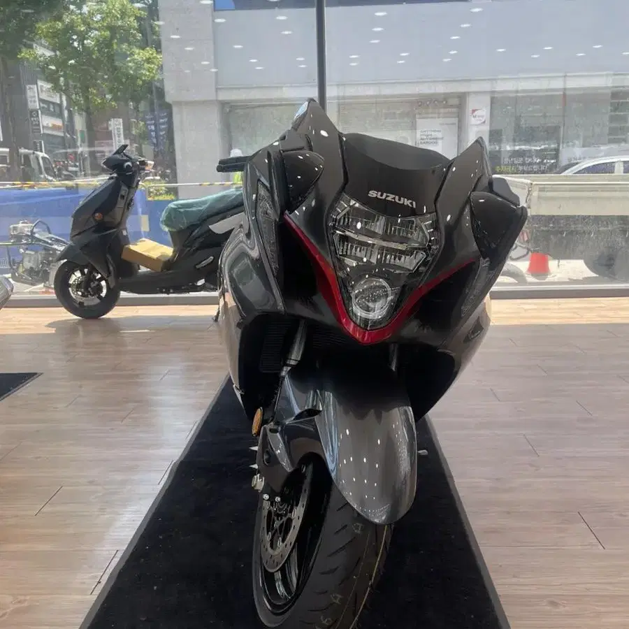 GSX1300 하야부사 24년식신차판매합니다(프로모션진행)