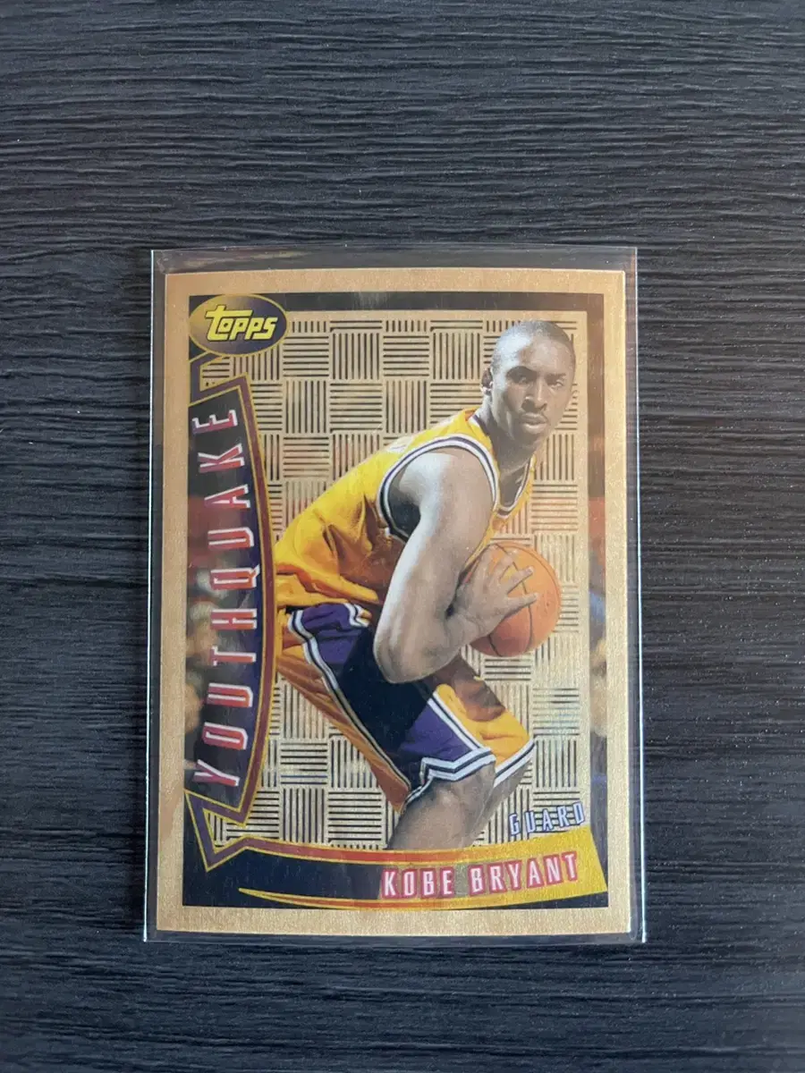 96-97 Topps Youthquake #YQ15 Kobe Rookie Card