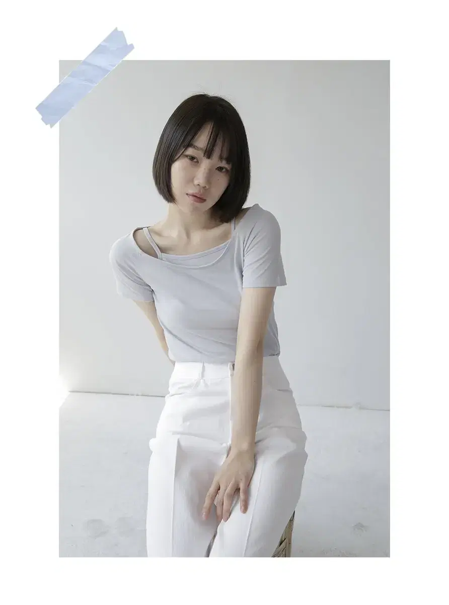 라룸 sleeveless half set tee