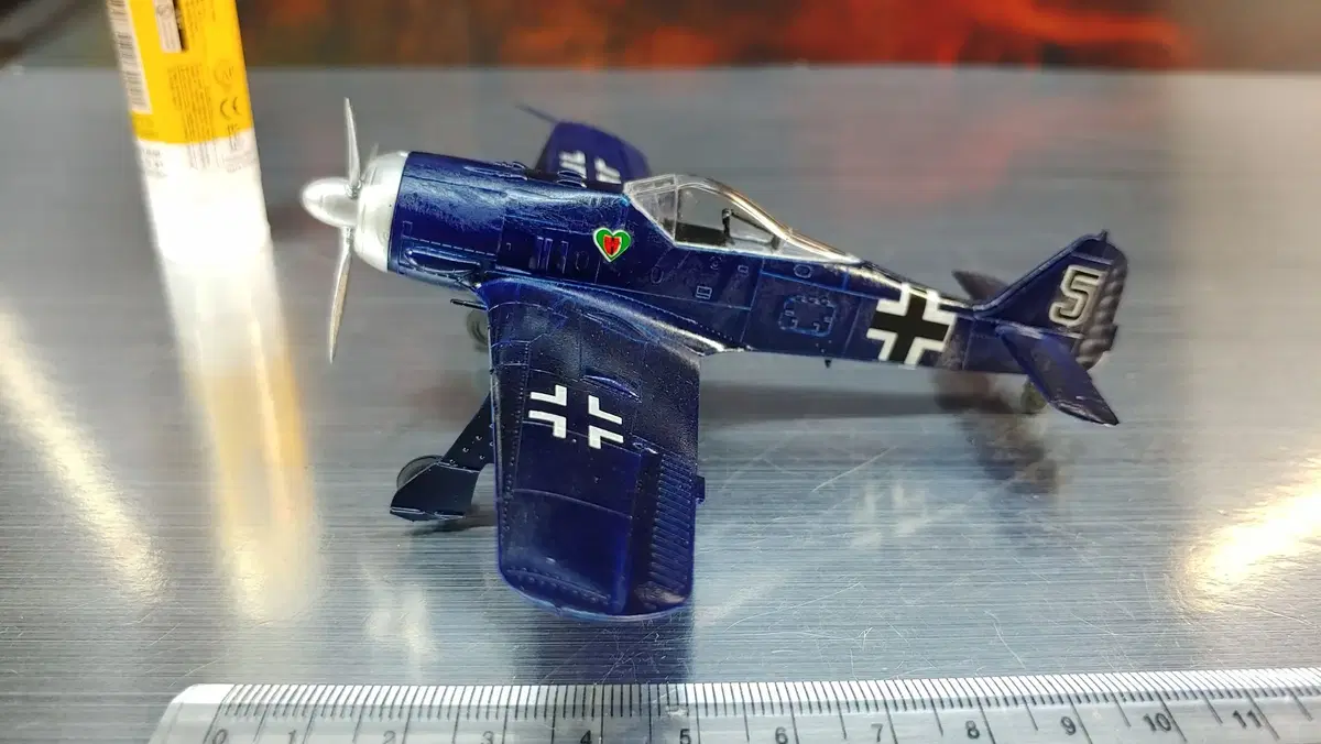 1/72아카데미전투기FW190독일13센티프라모델도색완성작AFV에어로