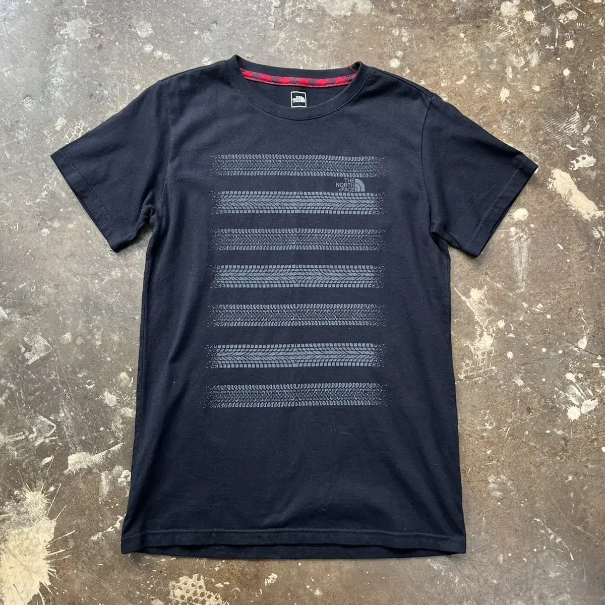 S) The North Face Short Sleeve Tee Unisex