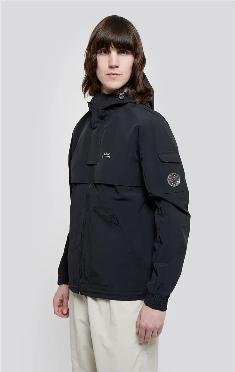 I'm selling my ACW Storm Compass Jacket L, new in box.