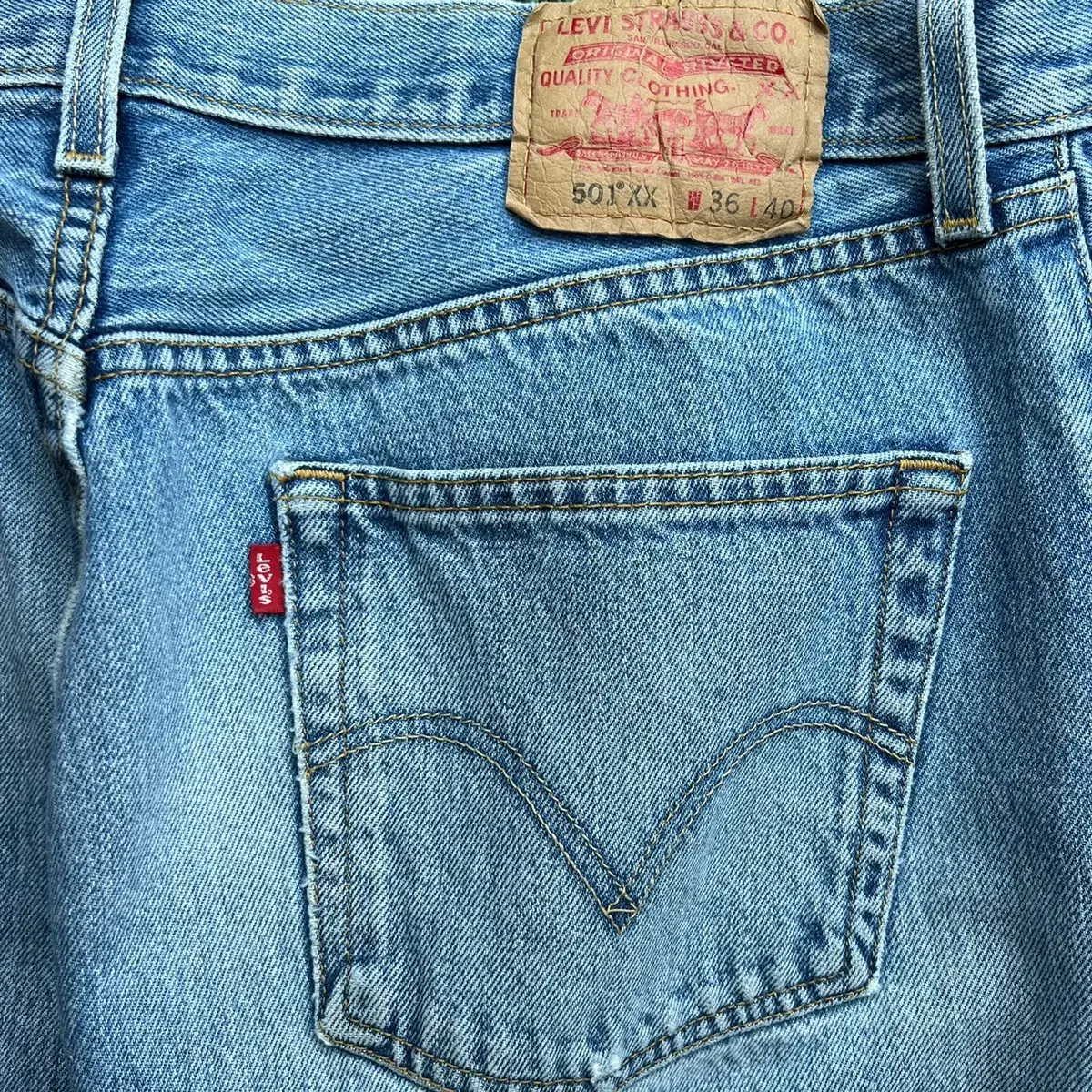 00s Levis 501XX 데님팬츠