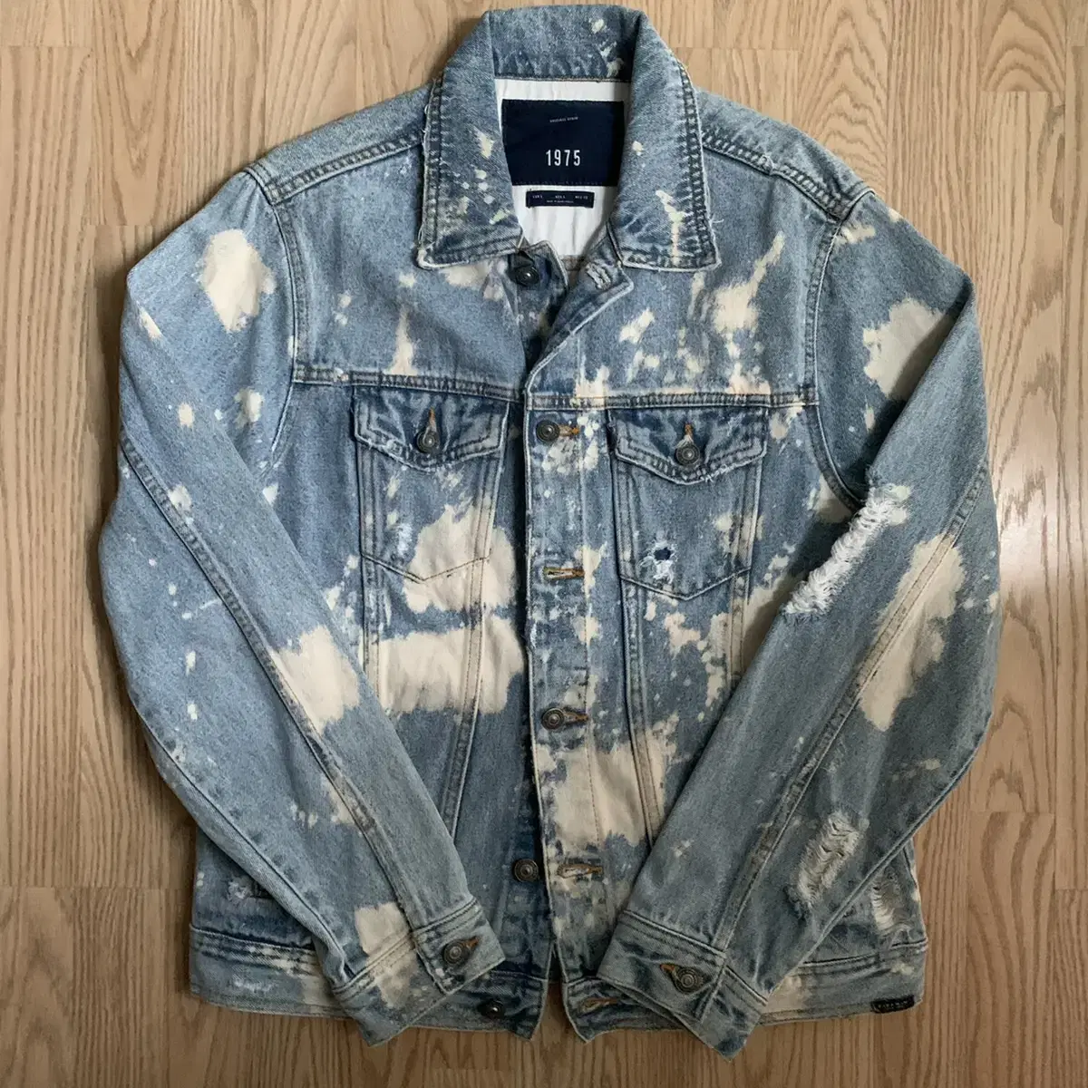 [ZARA] 1975 Damage Bleached Light Blue Jacket