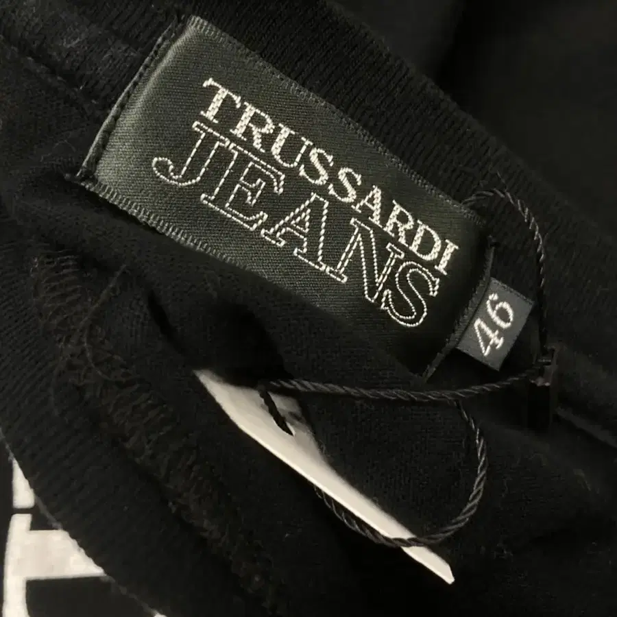 TRUSSARDI JEANS 빈티지 트루사르디 진 로고 프린팅 반팔